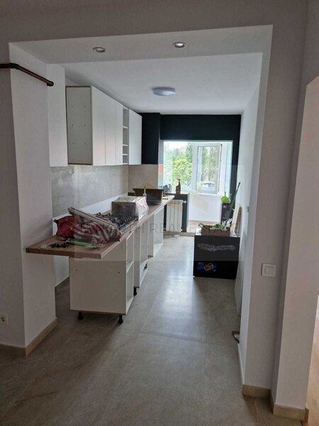 Splaiul Unirii, apartament 3 camere de inchiriat, vedere catre Dambovita.